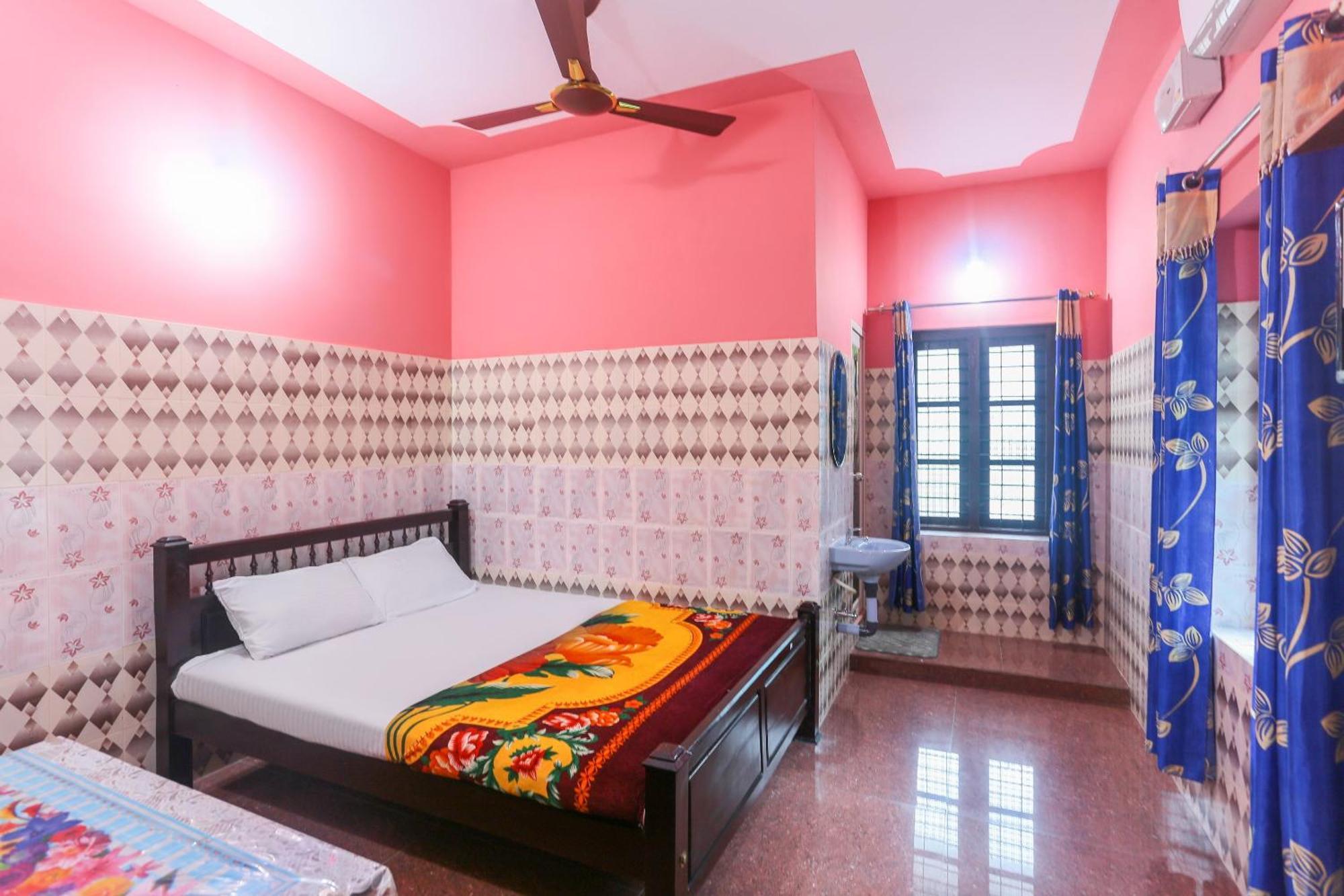 Hotel O Sree Bhadra Tourist Home Kollam Dış mekan fotoğraf